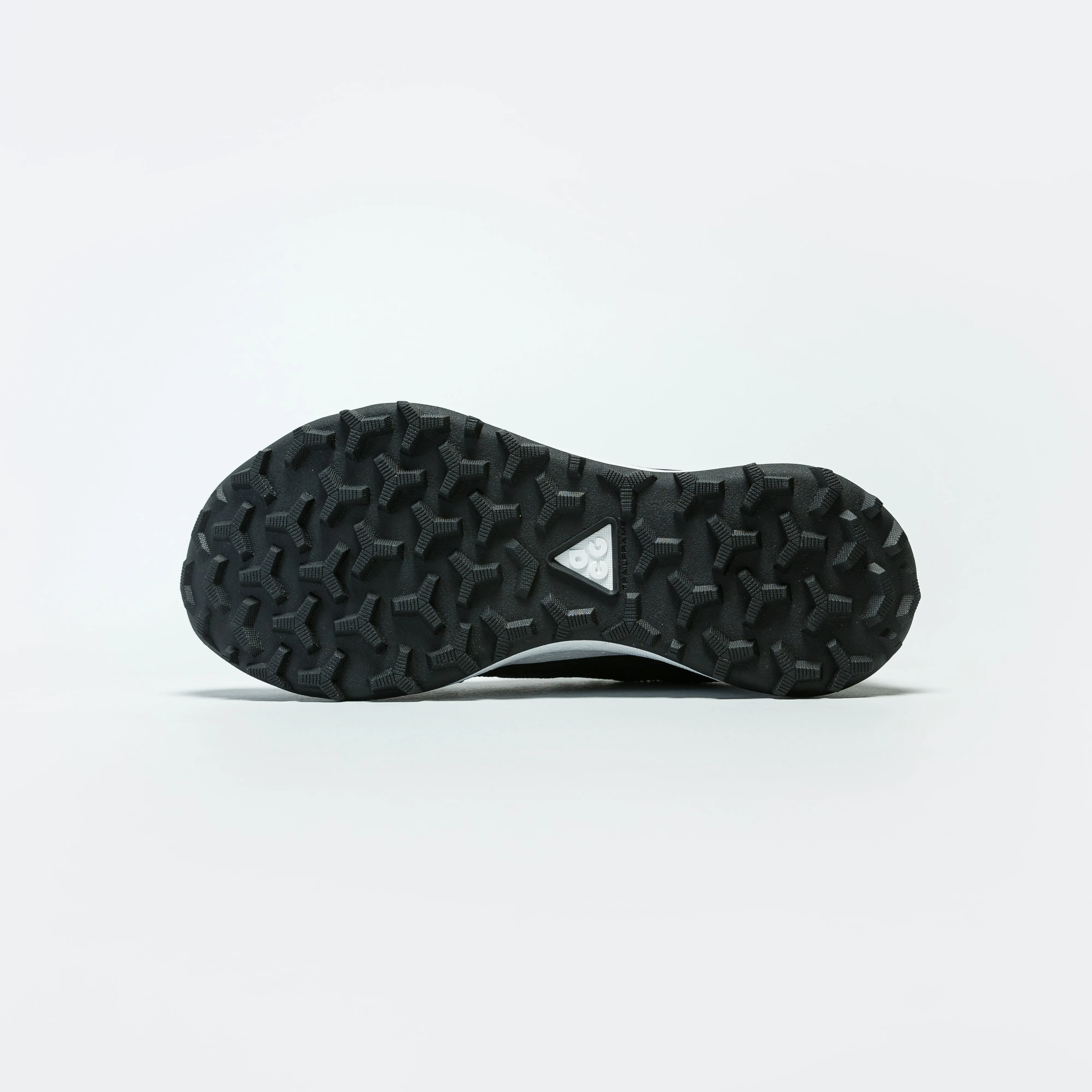 ACG Lowcate - Black/White/Black