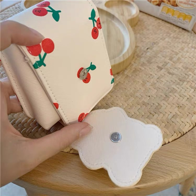 Bear lipstick bag with mirror