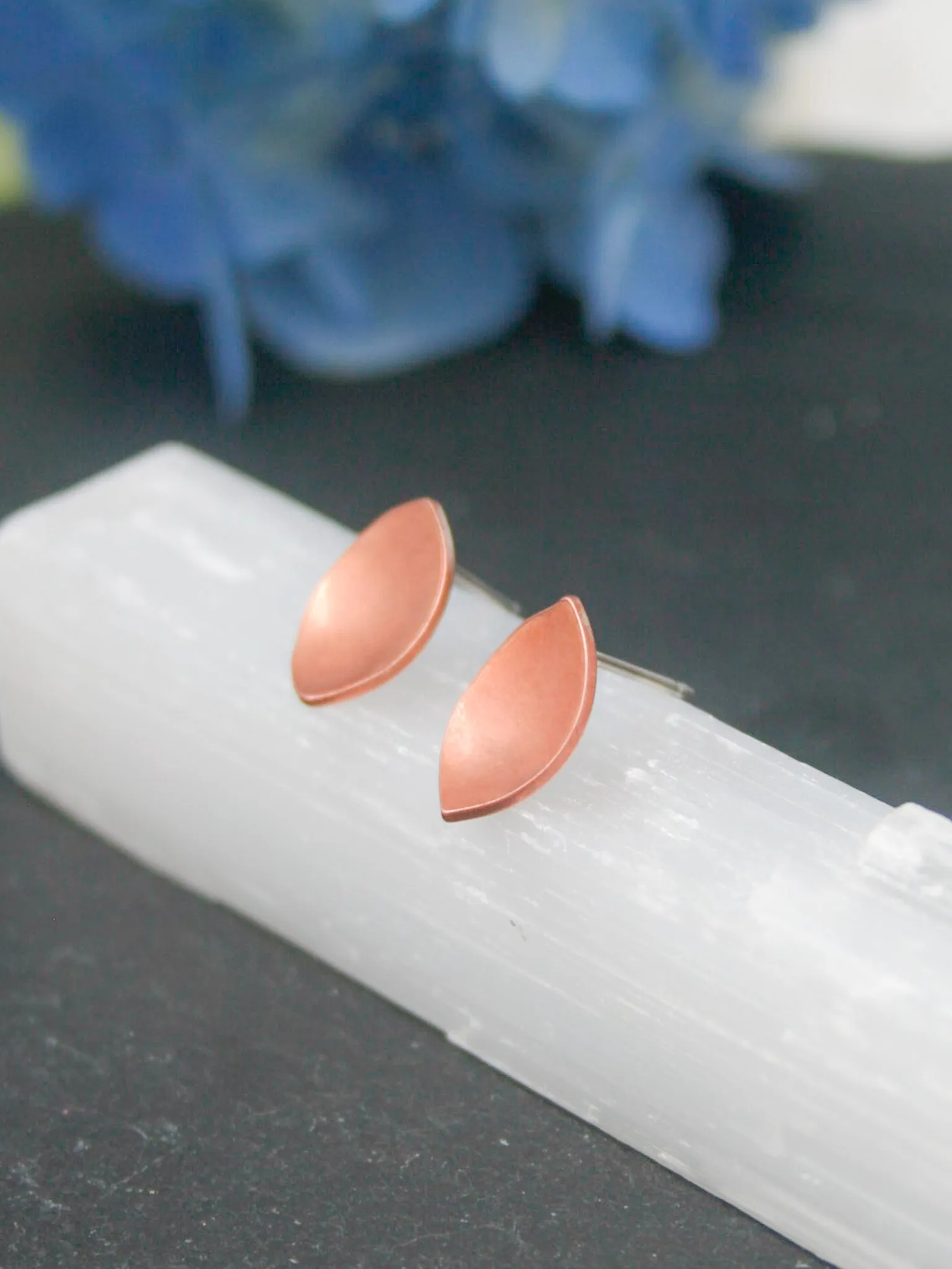 Petal stud earrings- Small [ready to ship]